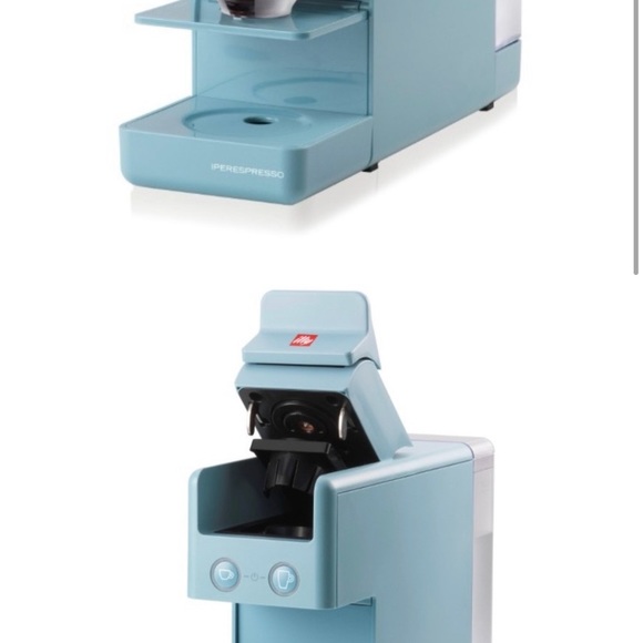 illy Kitchen Illy Espresso Coffee Machine Y33 Iperespresso Blue Poshmark